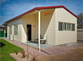 Wall-Cladding-Vinyl-Cladding-for-House-Abbey-Thermalboards---House-22