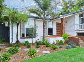 Vinyl Cladding House - Sunshine Coast